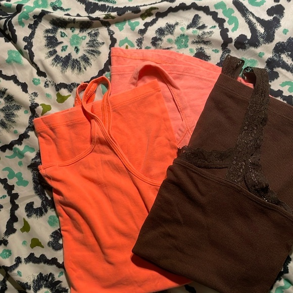 Lot of mostly Large & X- Large Tanks, Brand Variety - Picture 3 of 11